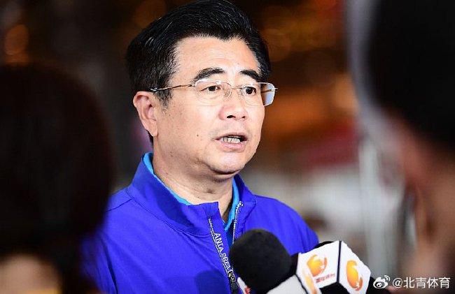 国产偷倩在线播放